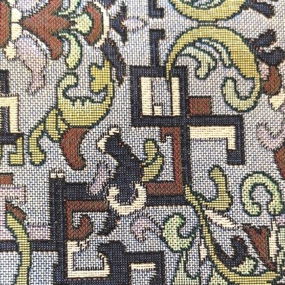 Rennie & Rose Collection Asian Ornament Woven Tapestry Table Runner Made In USA - Picture 6 of 8